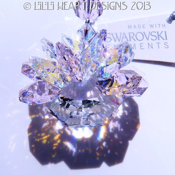 スワロフスキーAurora flower。:.゜ஐ⋆*サンキャッチャー