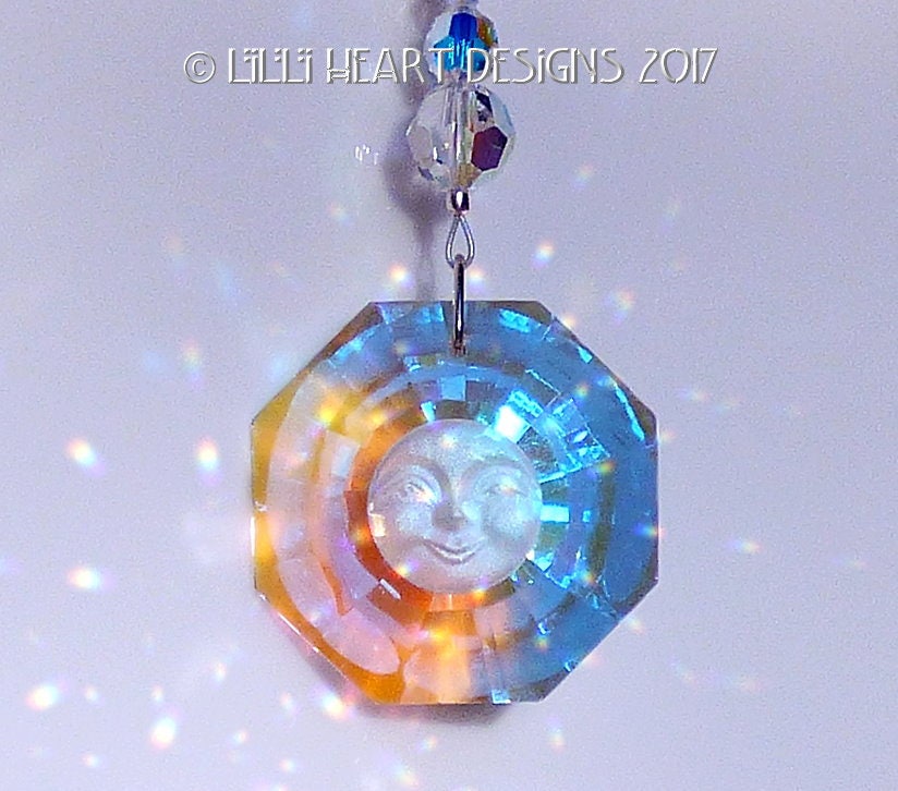 Swarovski Crystal Suncatcher Limited Edition Smiling Sun  display picture 3