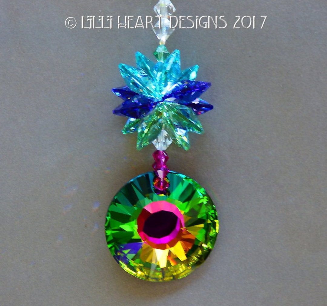 スワロフスキークリスタルサンキャッチャー ピーコックカラー ヴィ