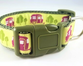 The Happy Camper - Dog Collar / Pet Accessories / Handmade / Adjustable / Camping / Gift Idea / Pet Lover