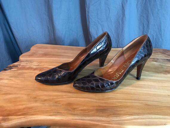 Vintage 1950’s brown reptile snakeskin heels 8.5 - image 1