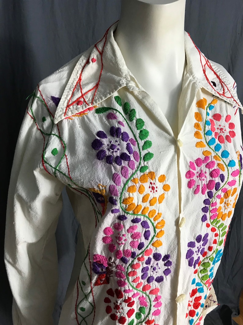 Vintage 70s embroidered Mexican shirt M/L image 3