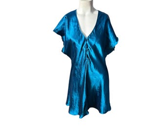 Vintage 80's blue Victoria's Secret short nightgown M