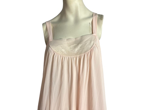 Vintage pink long nightgown M - image 1