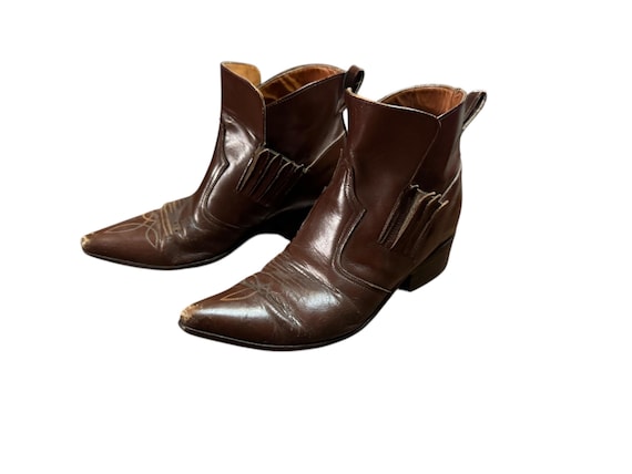 Vintage brown short cowboy boots 5 D