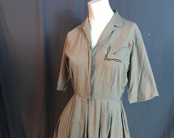 Vintage 1950’s cotton tan shirt dress S