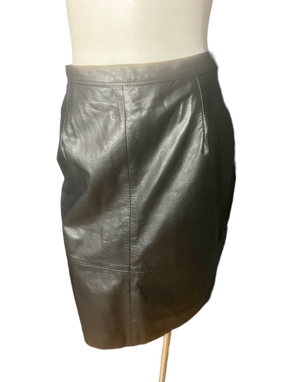 Vintage 80's black leather skirt M - image 2