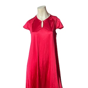 Vintage red nightgown M Vanity Fair M 34