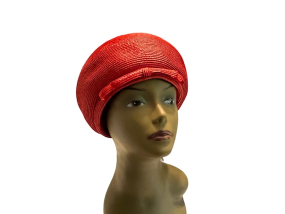 Vintage 60's red straw beret hat - image 1