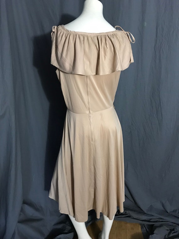 Vintage tan 1970’s polyester dress L - image 4