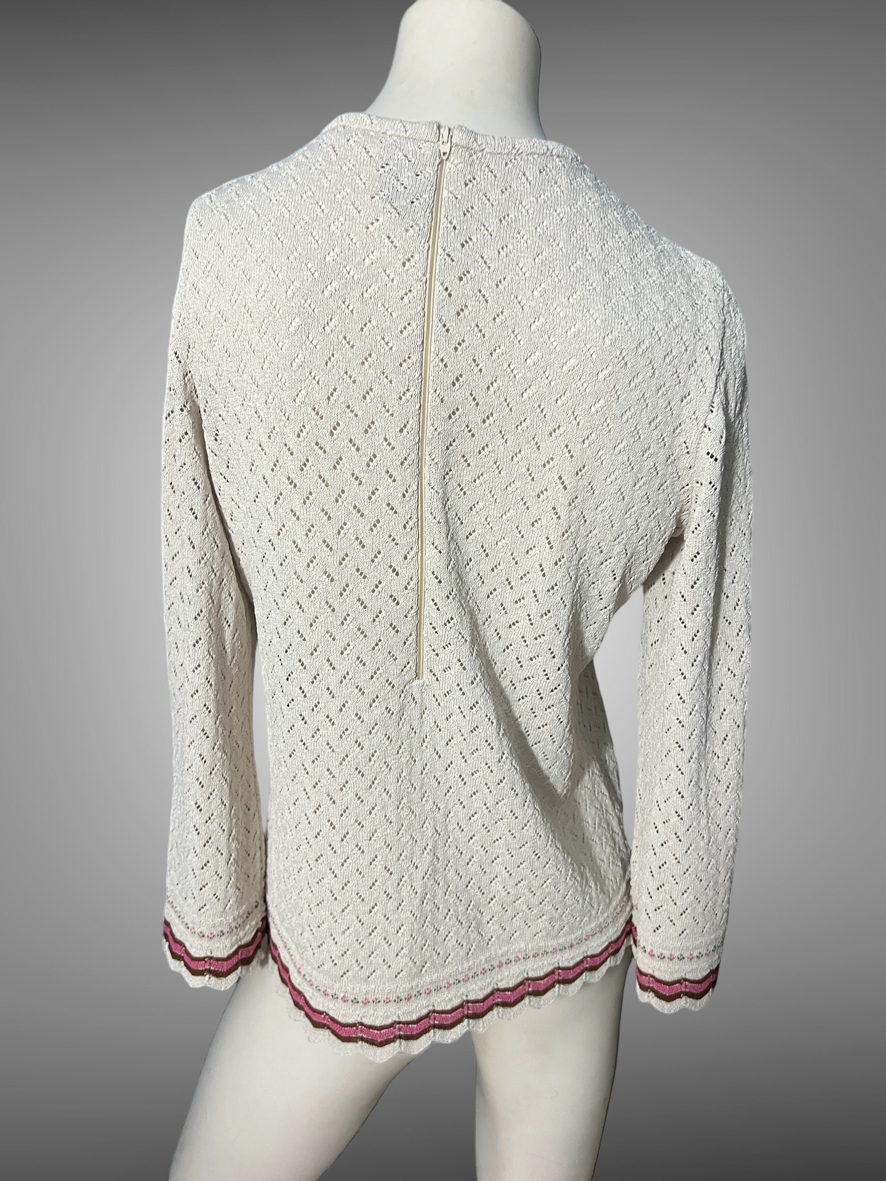 ▼ 70&#39;s kimron bell sleeve knit ▼ Vintage Kimlon Sweater with Bell Sleeves for Women