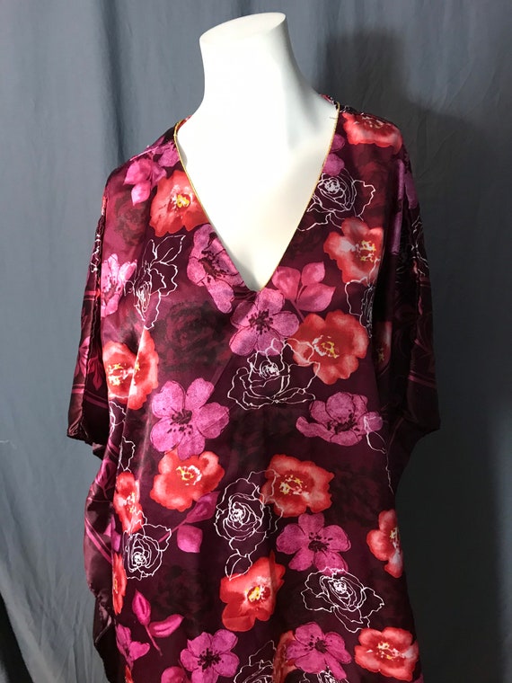 Vintage floral Bobbie Brooks caftan nightgown one… - image 4