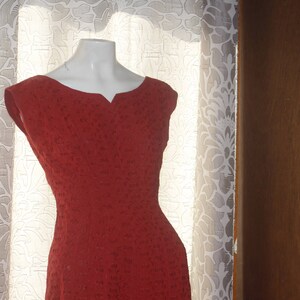 Vintage 1950&#39;s Red Eyelet Form Fitting Dress S