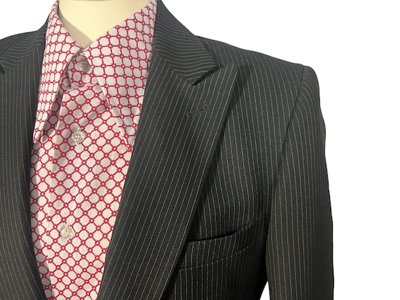 Vintage 80's pinstripe Falcone suit jacket 42