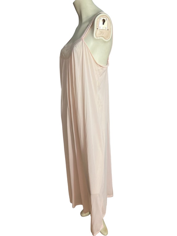 Vintage pink long nightgown M - image 6
