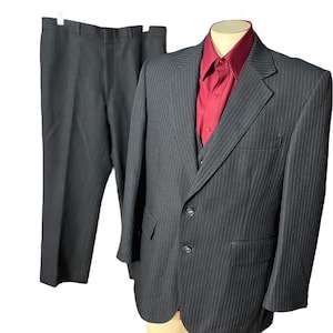 Vintage 80's blue pinstripe suit 3 pc 42