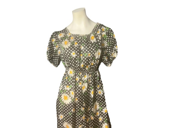 Vintage 70’s daisy floral maxi dress M - image 1