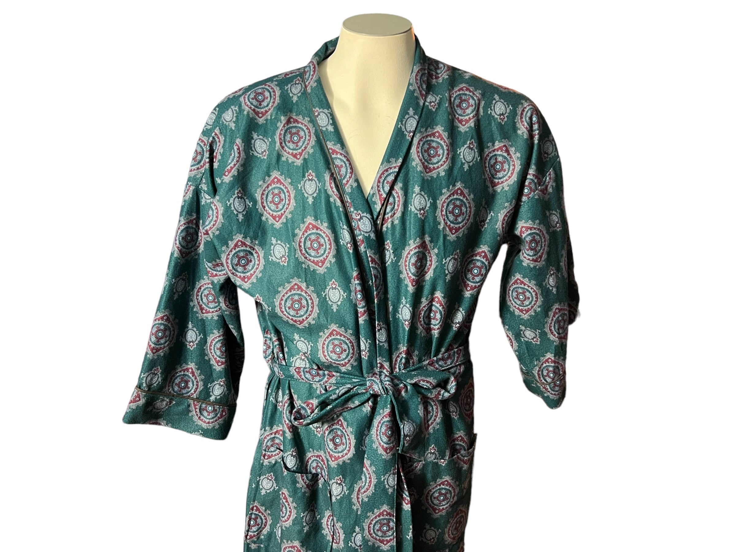 1940s Mens Robe with Leaf Print