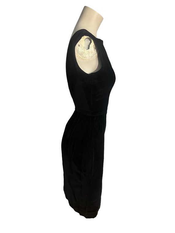 Vintage 60's black velor fitted dress S XS - image 6