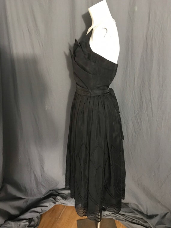 Vintage black Joy Stevens petal bust full skirt f… - image 4