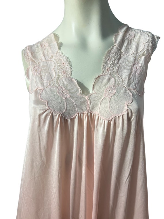 Vintage 70's pink nightgown & robe S Vanity Fair - image 3