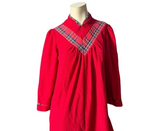 Vintage red house robe M Intimate Moods