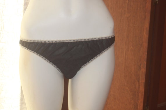 Vassarette Underwear - Search Shopping