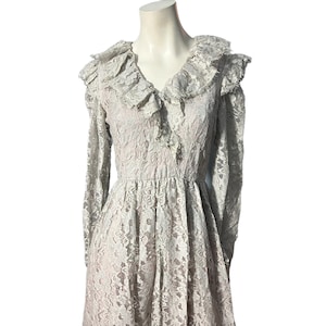 Vintage 70’s lace maxi dress M