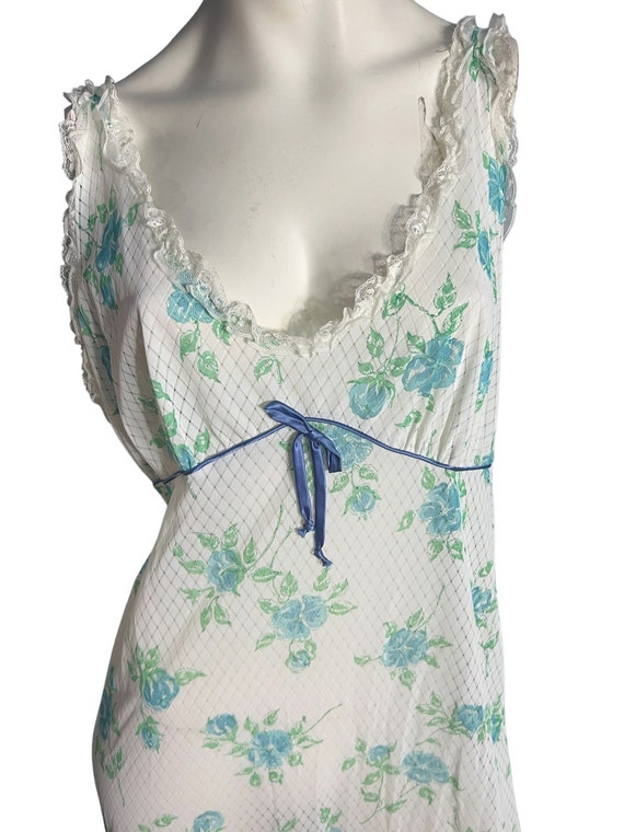 Vintage 70's sheer blue flower nightgown M - image 3
