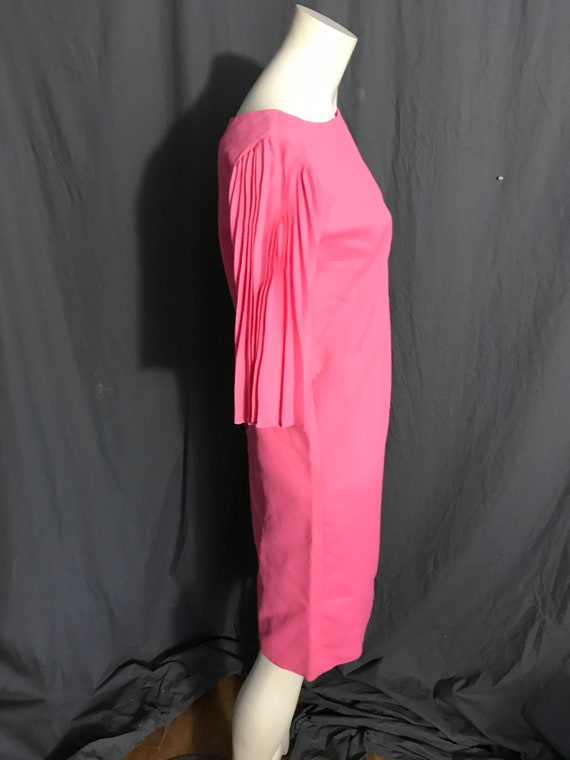 Vintage 1960’s pink angel sleeve dress M L - image 6