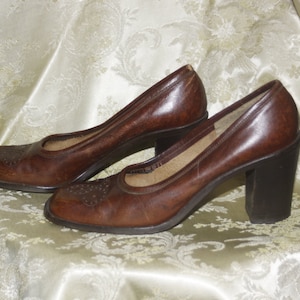 Vintage Brown 1970's Stacked Heels Shoes 6 N