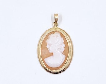 Vintage 14K Carved Shell Cameo Pendant
