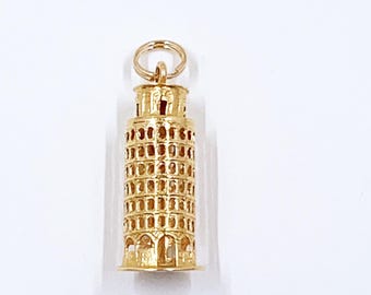 Vintage 18K Italy Leaning Tower of Pisa Charm
