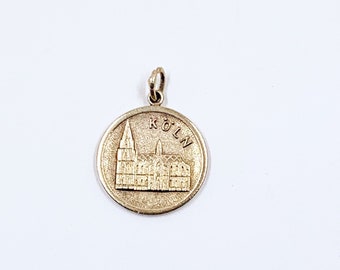 Vintage 8K Koln Kölner Dom Charm, 8K Gold Cologne Cathedral Charm, Germany Travel Souvenir Pendant