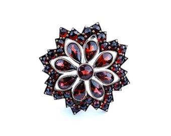 Victorian Garnet Flower Cluster Brooch | Rose Cut Garnet Brooch