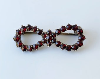 Vintage Bohemian Rose Cut Garnet Brooch | Garnet Infinity Bow Brooch | Granat Turnov Czechoslovakia Garnet Brooch