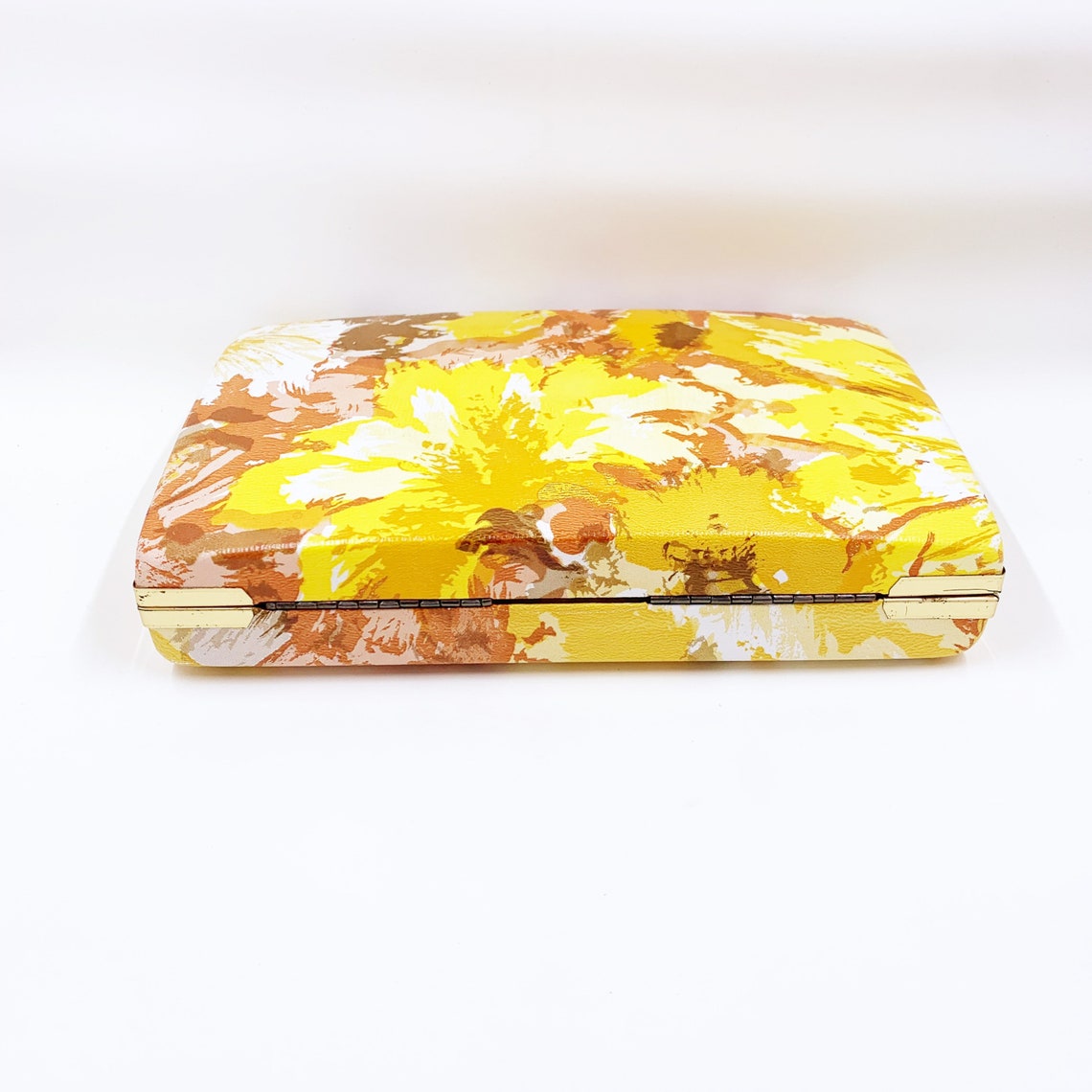 Vintage Yellow Clamshell Jewelry Box Retro Clamshell Earring Etsy