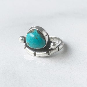 Vintage Silver Southwest Turquoise Ring, Size 7.5 Ring