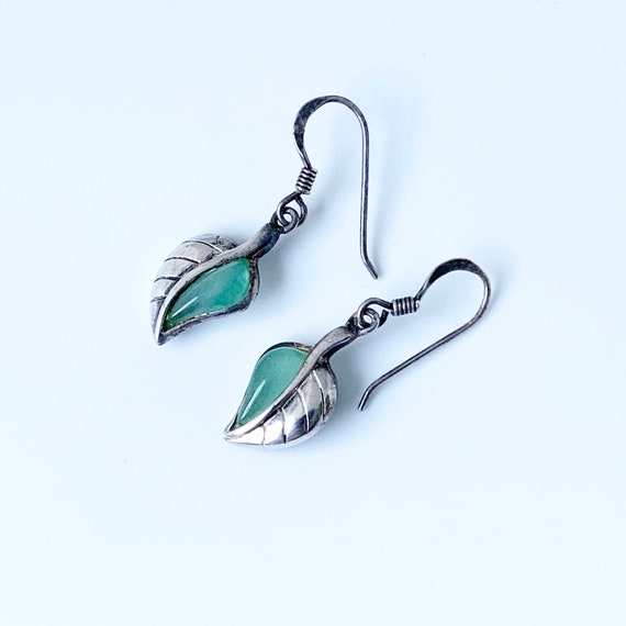 Vintage Silver Leaf Earrings | Green Stone Leaf E… - image 2