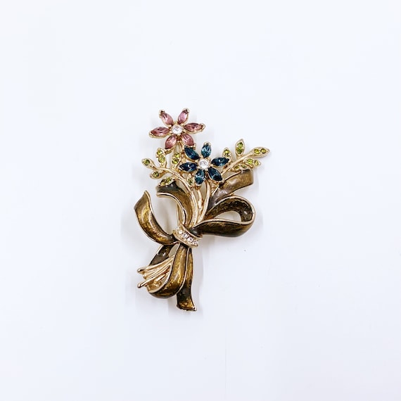 Vintage Monet Floral Rhinestone and Enamel Bouque… - image 1