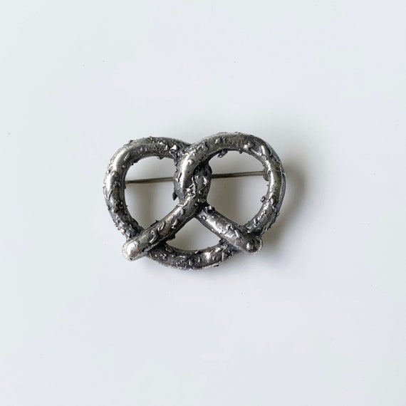 Silver Pretzel Brooch | Silver Bavarian Pretzel Pi
