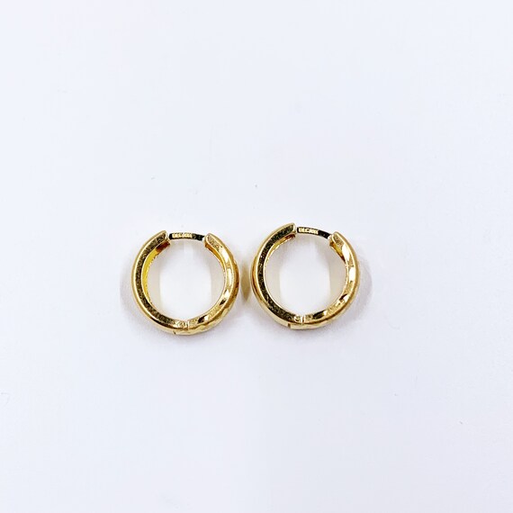 Estate 18k Textured Gold Huggie Earrings | Small … - image 2