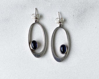 Vintage Modernist Sterling Silver Amethyst Drop Earrings