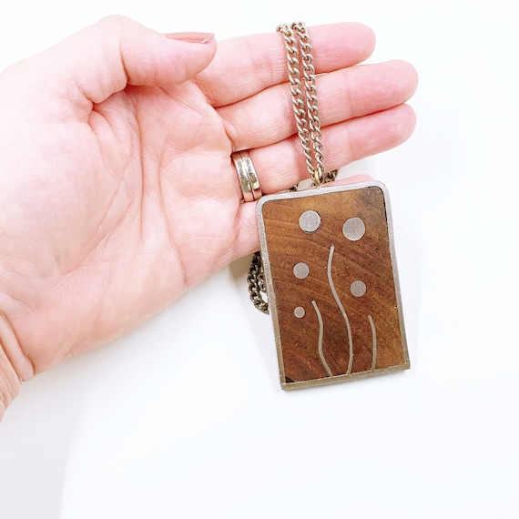 Vintage Modernist Wood and Pewter Inlay Necklace … - image 9