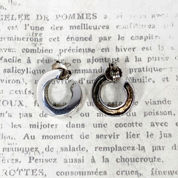 Silver Twisted Round Hoop Style Stud Earrings - image 9