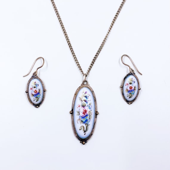 Vintage Russian Rostov Finift Hand Painted Porcelain Earrings