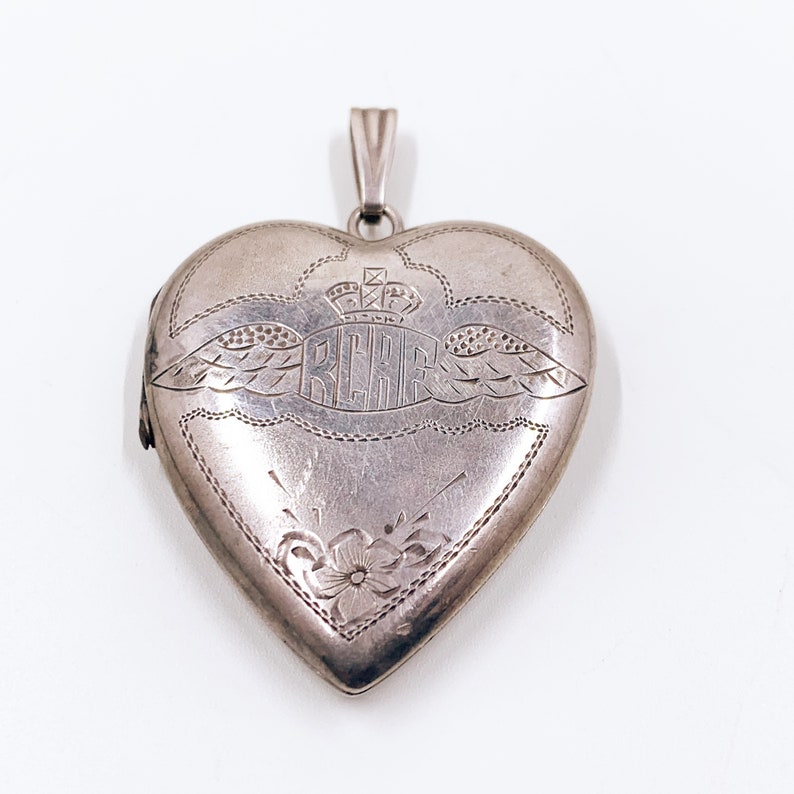 Vintage WWII RCAF Sweet Heart Locket WWII Royal Canadian Air - Etsy