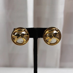 Vintage Big Faux Pearl Gold Tone Clip On Earrings