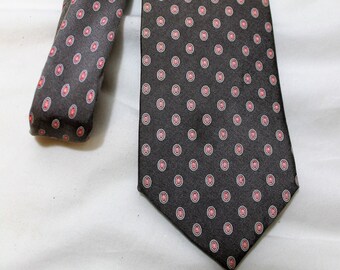 Vintage Tsaco 3.25 Inch Wide Silk Necktie, Gray & Pink