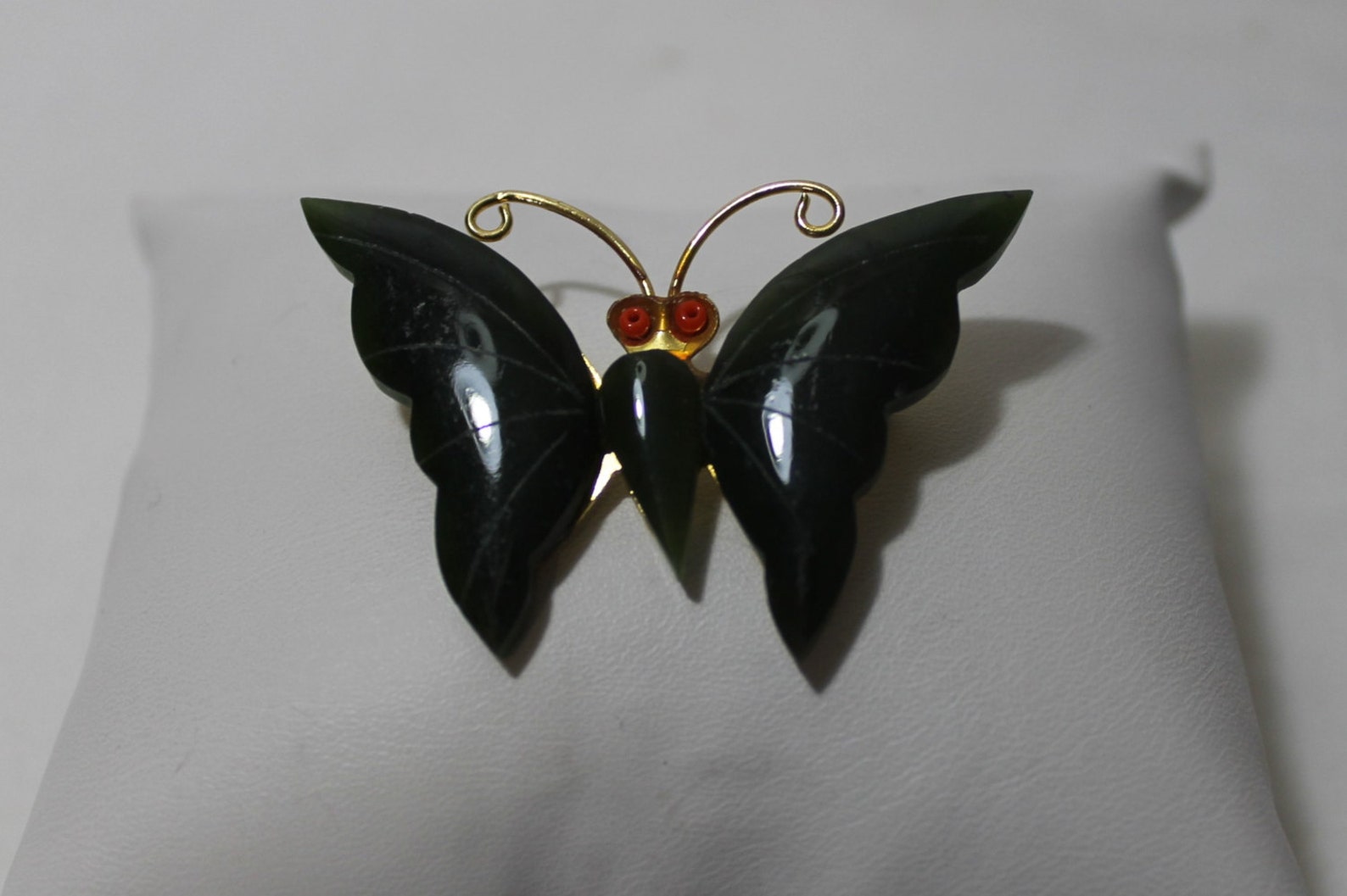 Vintage Carved Jade Butterfly Brooch Etsy